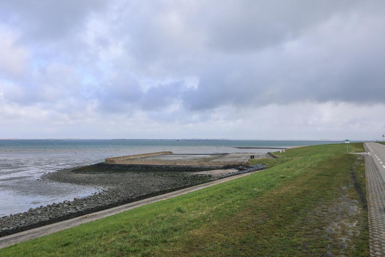 Casa de Férias Vakantiewoning 114 In Villapark De Oesterbaai Wemeldinge